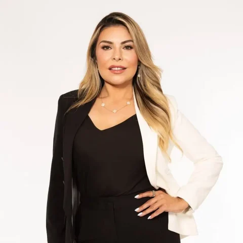 Jenny Segovia - Los Angeles real estate broker